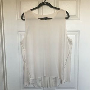 Ann Taylor Cream Sleeveless Top with Pleated Back. - XXL